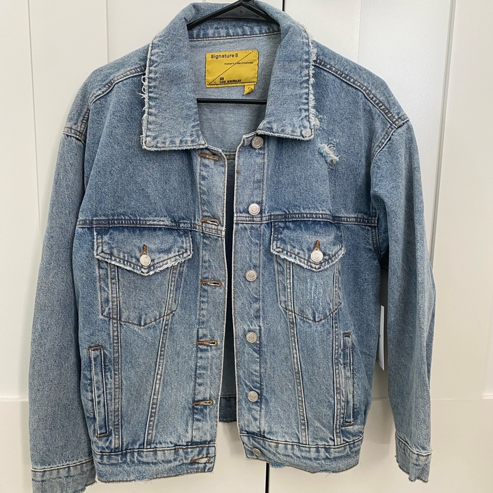 Signature 8 denim trucker jacket